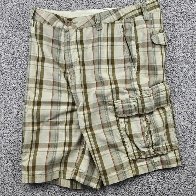 [BUNJANG] Dockers Checkered Cargo Shorts (Size 32) / DOCKERS 체크 카고 쇼츠 반바지 ( 32 " ) / 11917