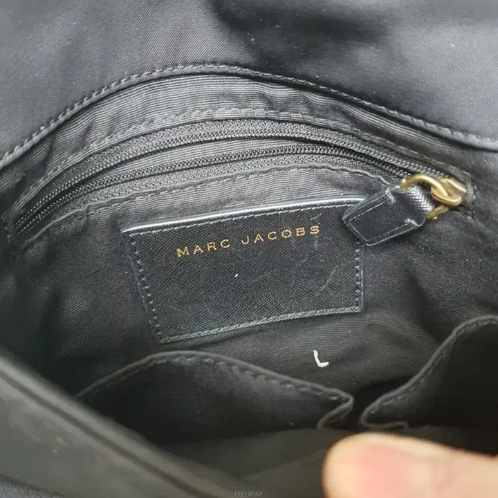 [BUNJANG] Marc Jacobs Trooper Nomad Nylon Saddle Bag Crossbody Slingbag / 명품 마크 제이콥스(정품)트루퍼 노마드 나일론 새들백 크로스백 슬링백