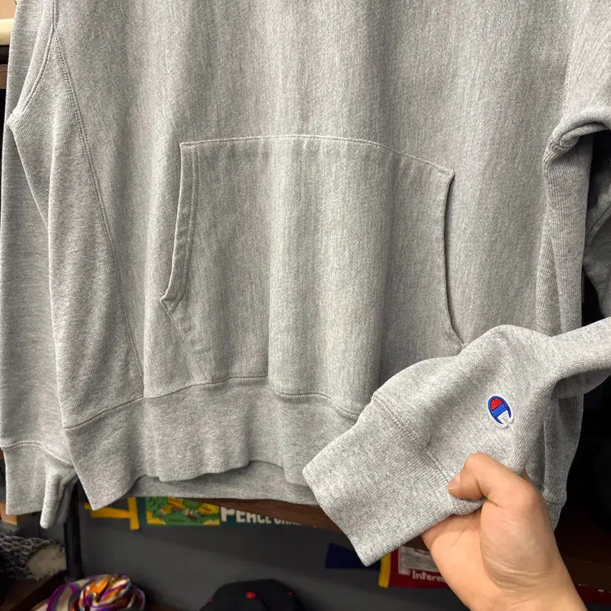 [BUNJANG] Champion Reverse Weave Small Logo Heavy Cotton Hoodie / 00s 챔피온 리버스위브 스몰로고 헤비코튼 후드티 N1218