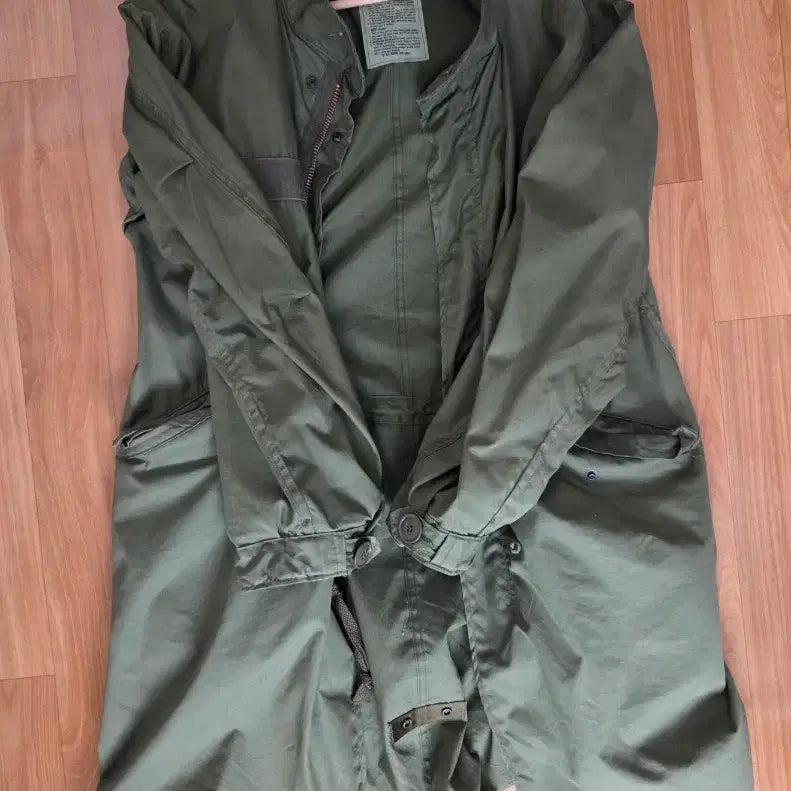 [SOLD OUT] M65 피쉬테일 밀리터리 개파카 민트급(L - M)