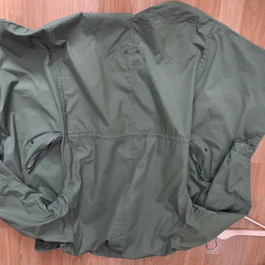 [SOLD OUT] M65 피쉬테일 밀리터리 개파카 민트급(L - M)
