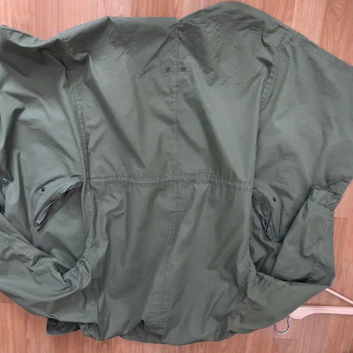 [SOLD OUT] M65 피쉬테일 밀리터리 개파카 민트급(L - M)