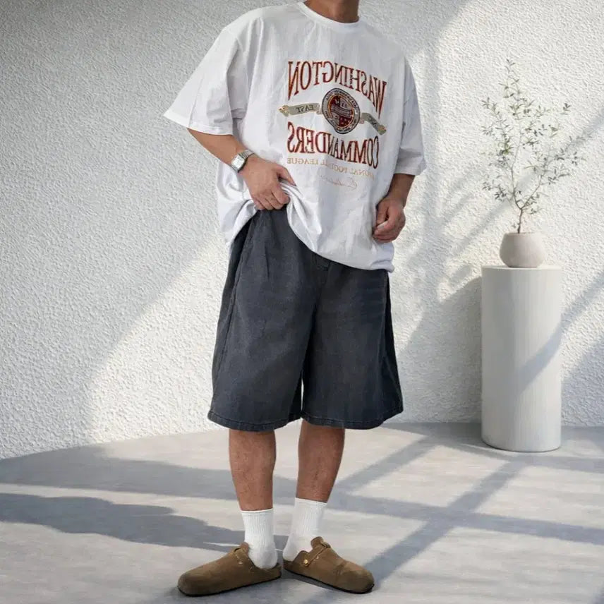 [BUNJANG] Unisex Side Pleat Denim Bermuda Shorts / 남자 사이드 핀턱 데님 버뮤다 팬츠 2컬러