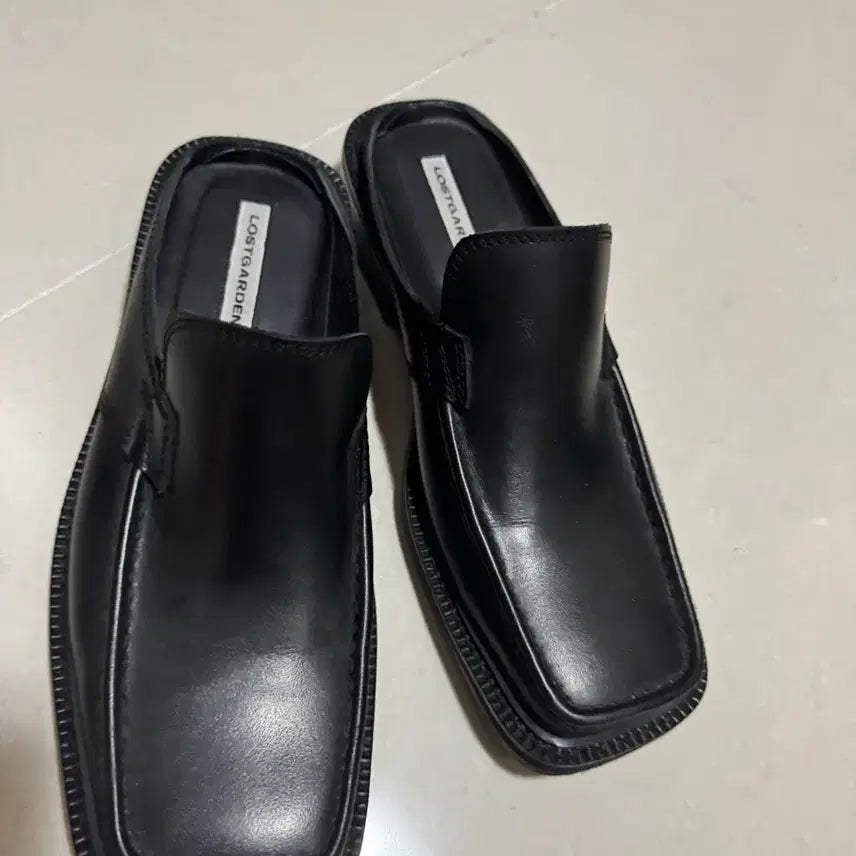 [BUNJANG] Lost Garden Carvin Leather Mule Slippers 270 / 로스트가든 카빈 가죽 뮬 슬리퍼 270