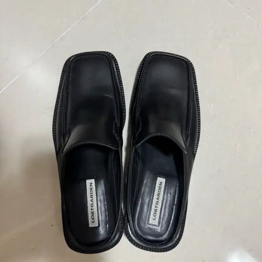 [BUNJANG] Lost Garden Carvin Leather Mule Slippers 270 / 로스트가든 카빈 가죽 뮬 슬리퍼 270