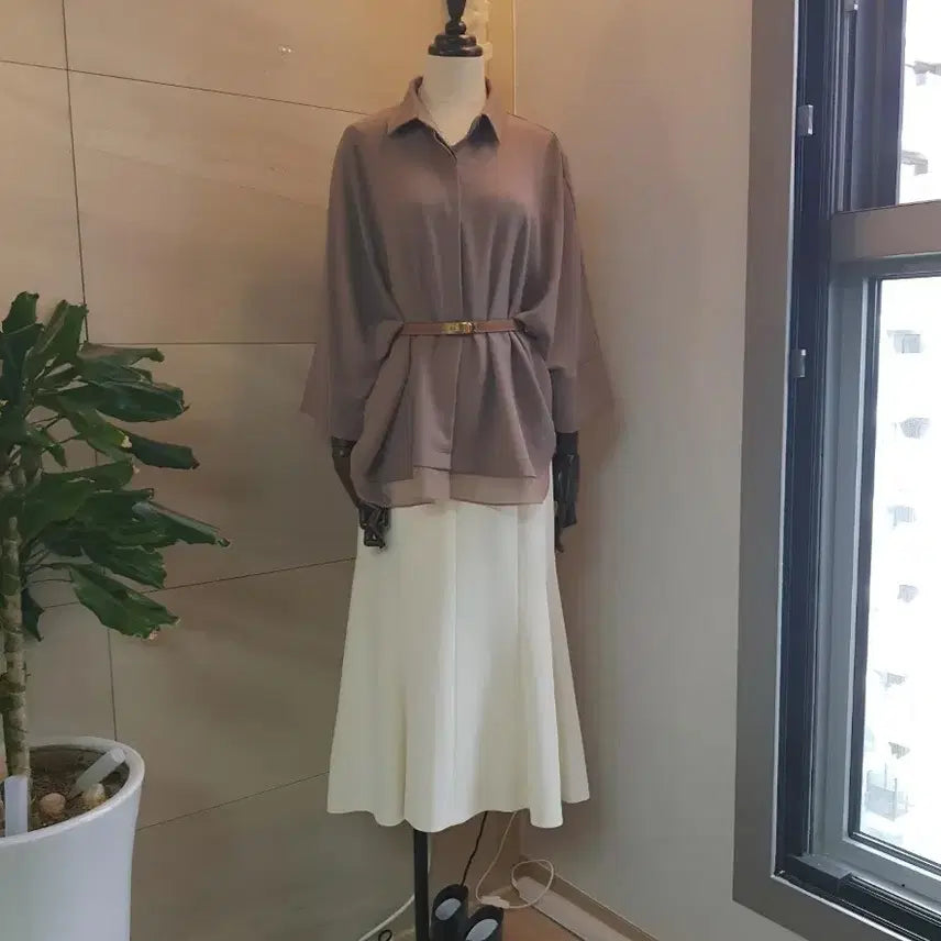 [BUNJANG] Silk Touch Batwing Blouse / 고급 끝판왕 실크터치 가오리핏 블라우스 새상품 55 77