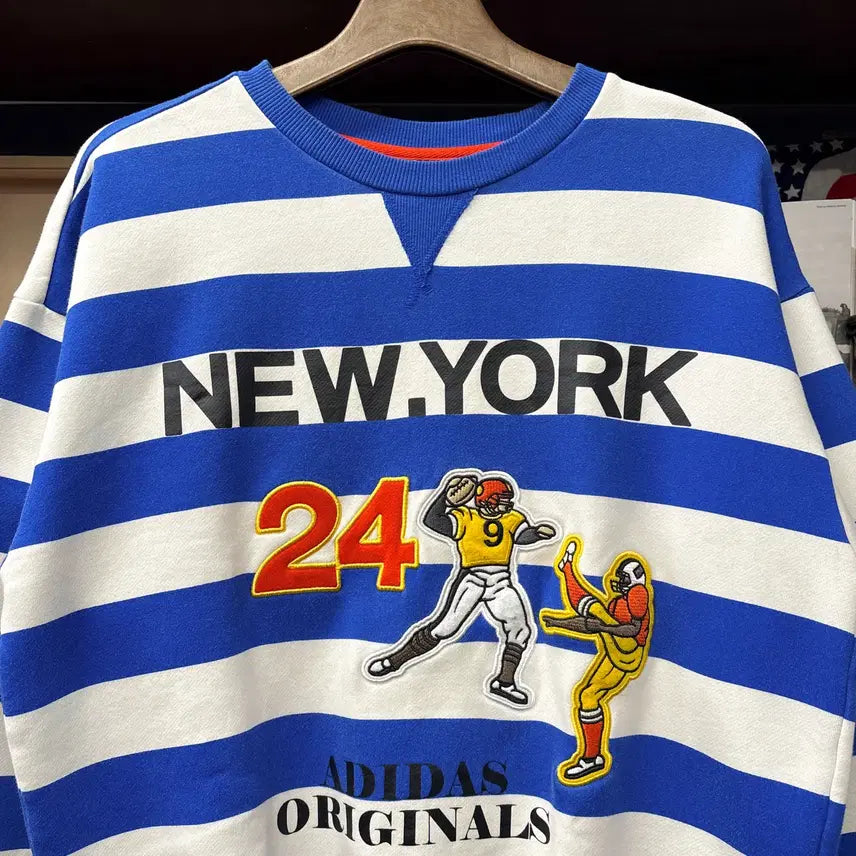 [BUNJANG] Adidas Originals Archive Rugby Patch Stripe Sweatshirt / 아디다스 오리지널스 아카이브 럭비패치 스트라이프 스웻셔츠 N1219