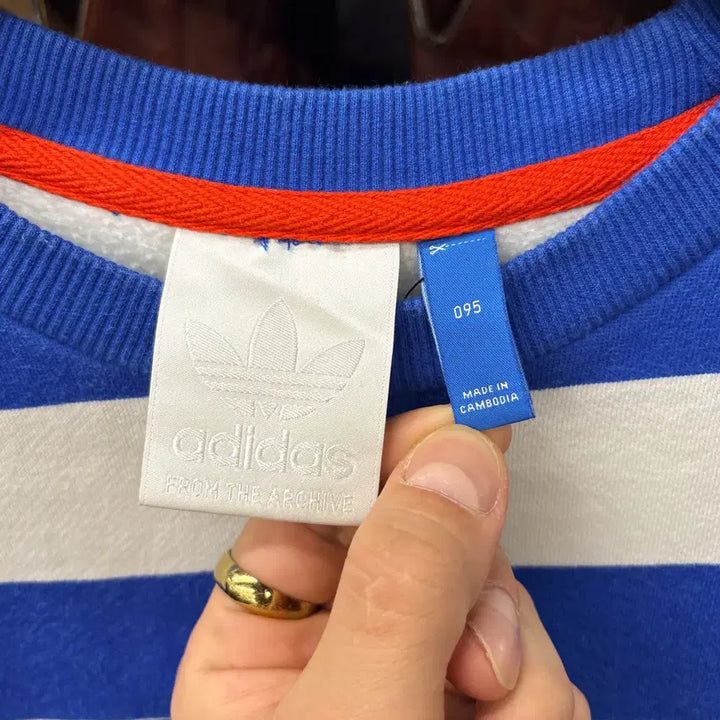 [BUNJANG] Adidas Originals Archive Rugby Patch Stripe Sweatshirt / 아디다스 오리지널스 아카이브 럭비패치 스트라이프 스웻셔츠 N1219