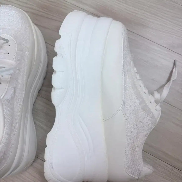 [BUNJANG] Unused Platform Sneakers / 미사용 통굽 양산형 지뢰계 일녀 스타일 운동화 스니커즈 판매