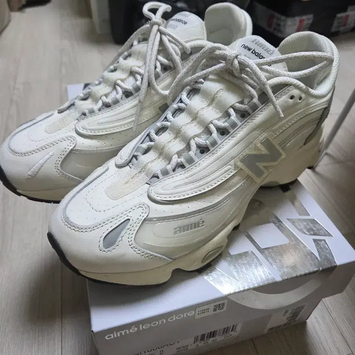 [BUNJANG] New Balance x Aimé Leon Dore 1000 White Sneakers / 뉴발란스 X 에메레온도르 1000 화이트 265 팝니다