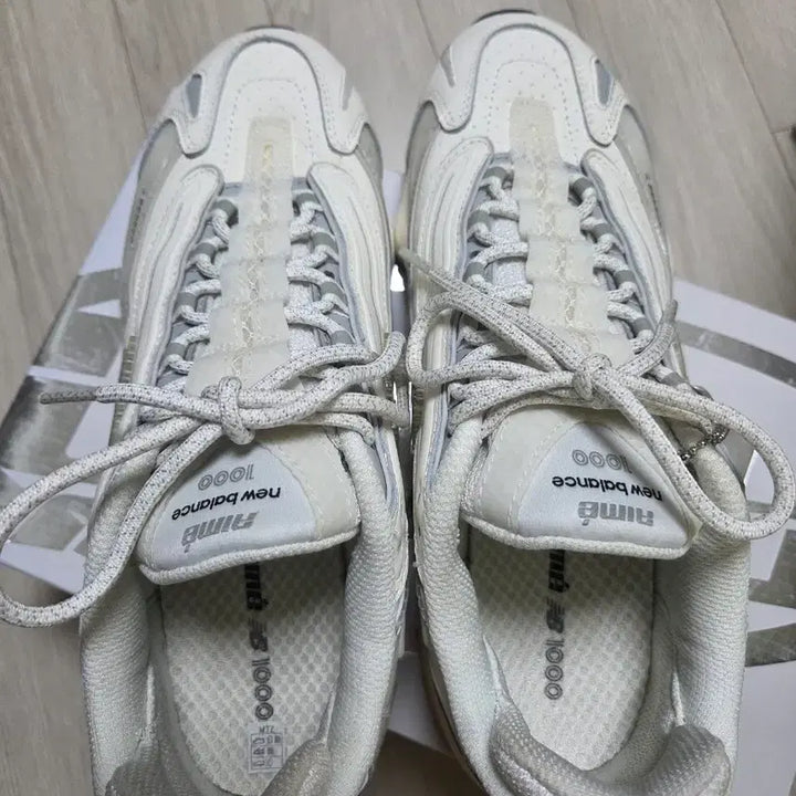 [BUNJANG] New Balance x Aimé Leon Dore 1000 White Sneakers / 뉴발란스 X 에메레온도르 1000 화이트 265 팝니다