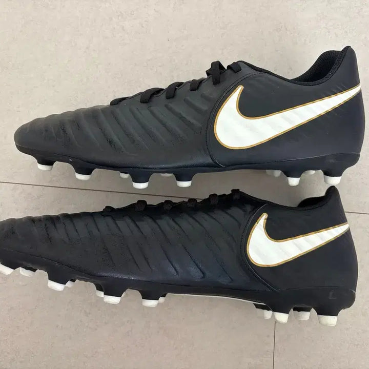 [BUNJANG] Nike Tiempo 295 Football Boots / 나이키 티엠포 295