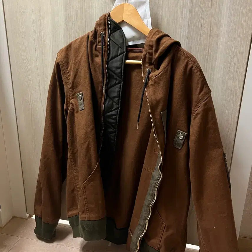 [BUNJANG] Sacai x Carhartt WIP Hooded Blouson Dark Brown / [5월특별할인]사카이 x 칼하트 WIP 후드 블루종 다크브라운