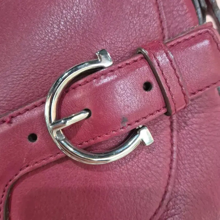 [BUNJANG] Ferragamo Gancini Flap Shoulder Bag - Burgundy / 페라가모 간치니 플랩 숄더백 버건디
