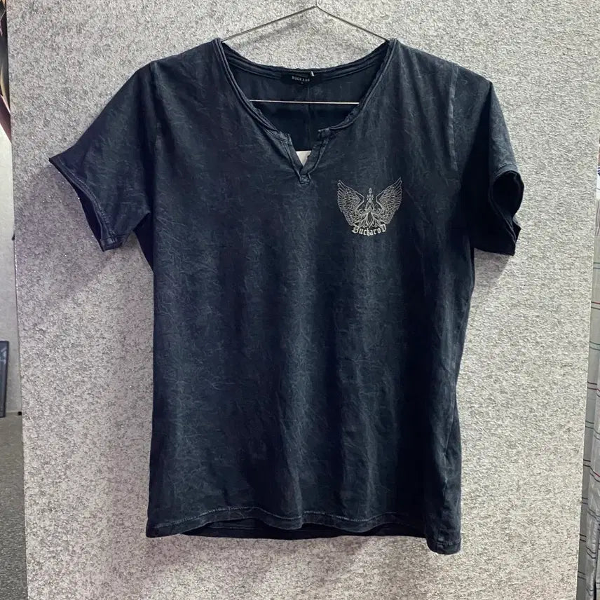 [SOLD OUT] 버커루 스몰로고 윙 펑키 그레이 반팔티 B4627