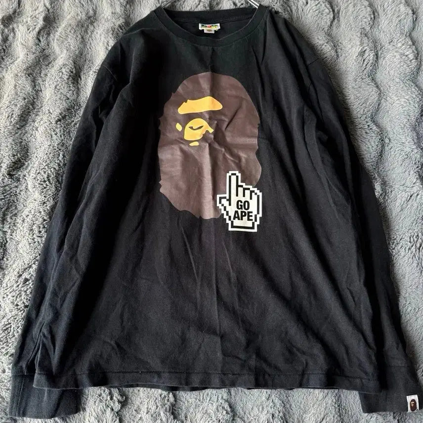 [BUNJANG] BAPE Go Ape Pointer Long Sleeve T-shirt (Black) / 베이프 고 에이프 포인터 롱슬리브 티셔츠 블랙