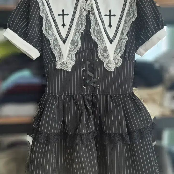 [BUNJANG] Mars Cross Embroidery 3-Tier Set / (지뢰계) 마즈 mars 십자가 자수 3단 반팔 셋업