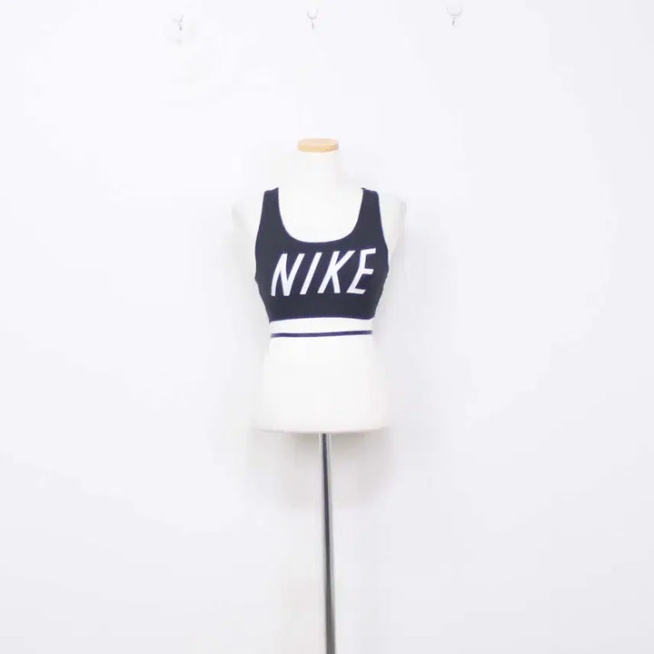 [SOLD OUT] [정품] 나이키 스포츠브라 브라탑 운동 레저 상의 S 정인샵
