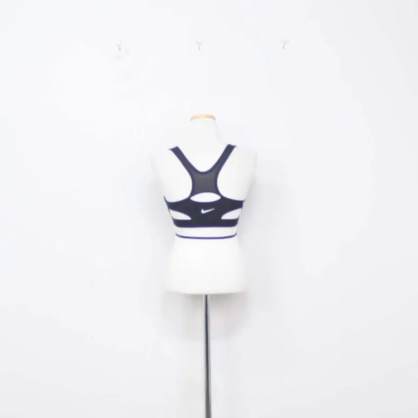[SOLD OUT] [정품] 나이키 스포츠브라 브라탑 운동 레저 상의 S 정인샵