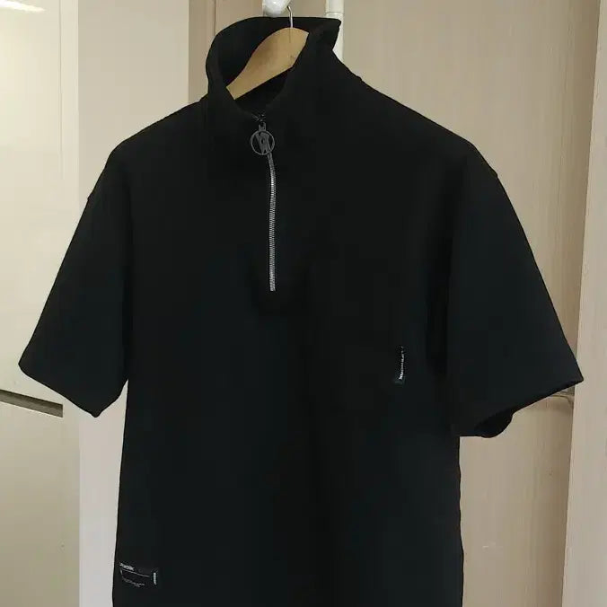 [SOLD OUT] 라이프워크 반팔 하프집업 스웻셔츠
