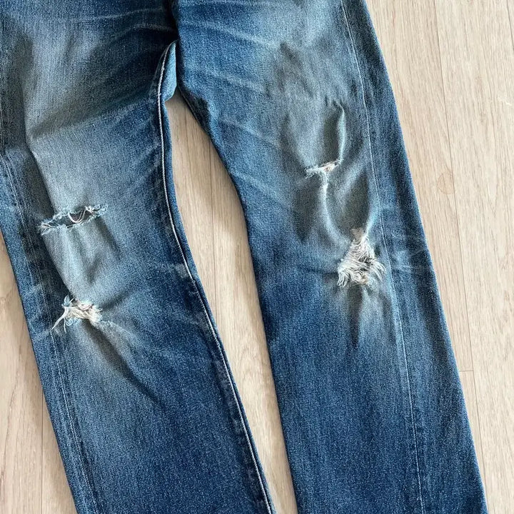 [BUNJANG] DeNIM Selvedge Vintage Damage Denim Pants / 드님 셀비지 빈티지 데미지 데님 팬츠