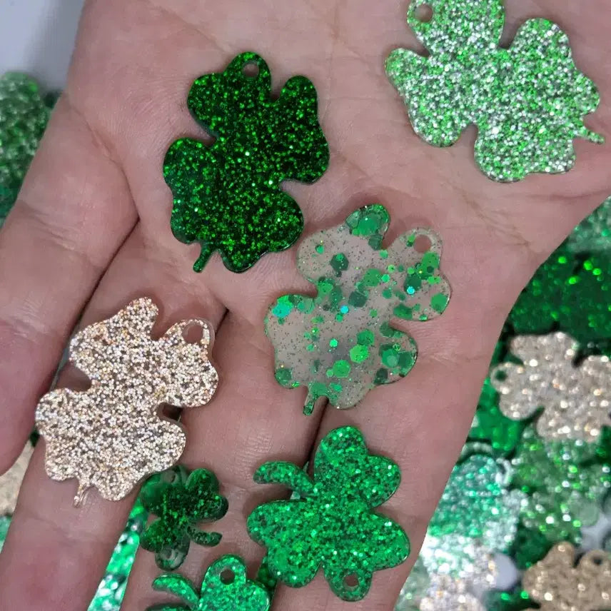 [BUNJANG] Acrylic Four-Leaf Clover Keyring Materials Bundle Set / D5 재고정리 아크릴 네잎클로버  부자재 키링재료 300g 일괄