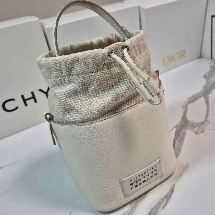 [BUNJANG] Maison Margiela 5AC Leather Canvas Bucket Bag / (정품) 마르지엘라 5AC 레더 캔버스 버킷백 가방