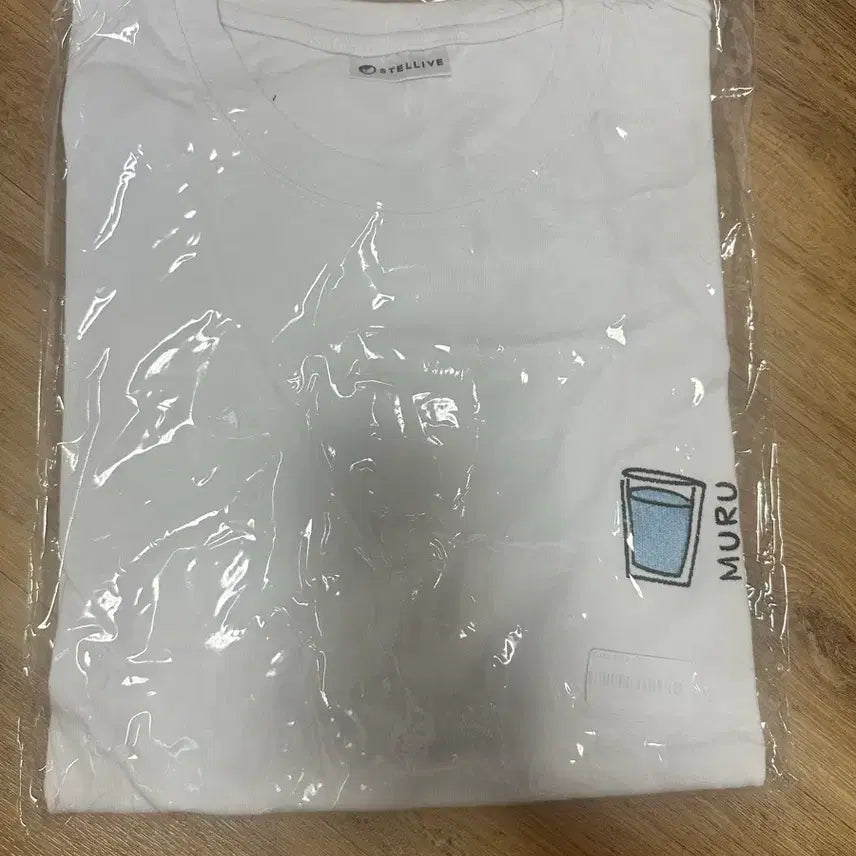 [SOLD OUT] 유니 무르 아루빠노 티셔츠