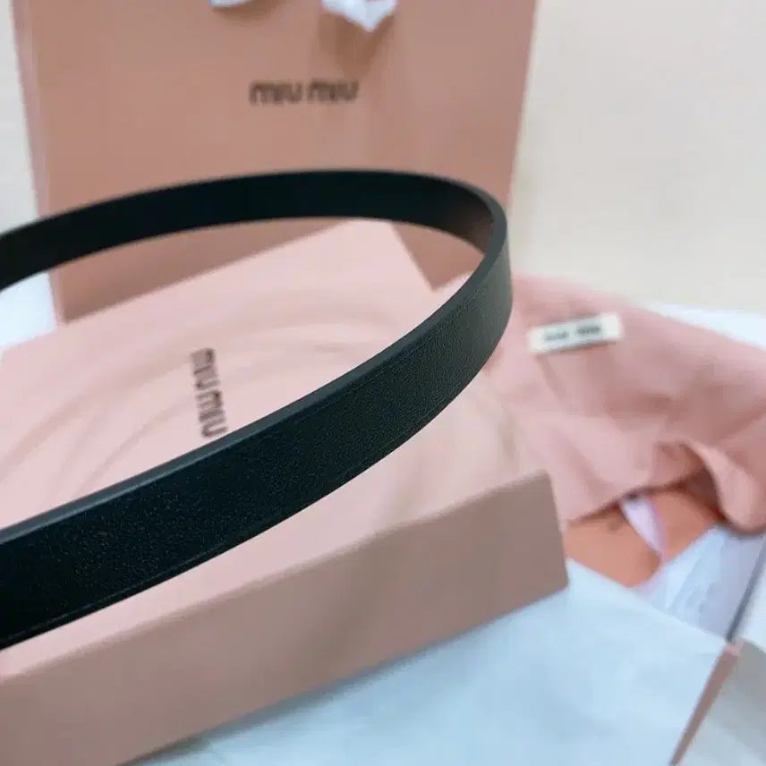 [BUNJANG] Miu Miu Black Leather Belt / 미우미우 블랙 가죽 벨트 새상품 풀셋
