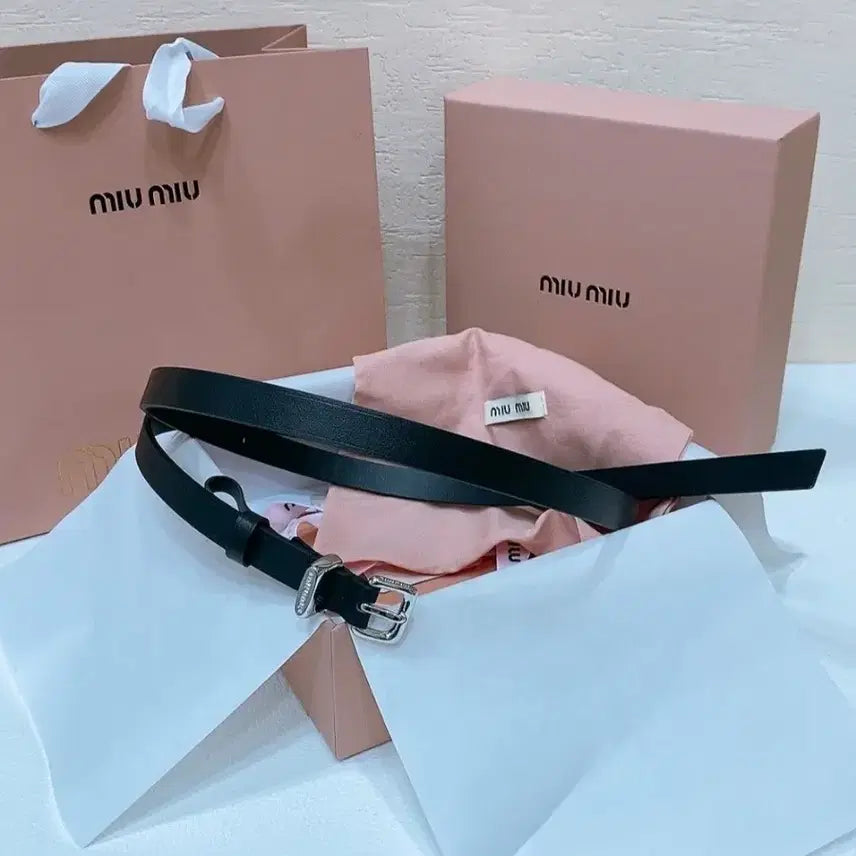 [BUNJANG] Miu Miu Black Leather Belt / 미우미우 블랙 가죽 벨트 새상품 풀셋