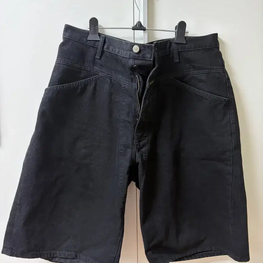 [SOLD OUT] 슈프림 마리떼 배기 데님쇼츠 블랙 34사이즈