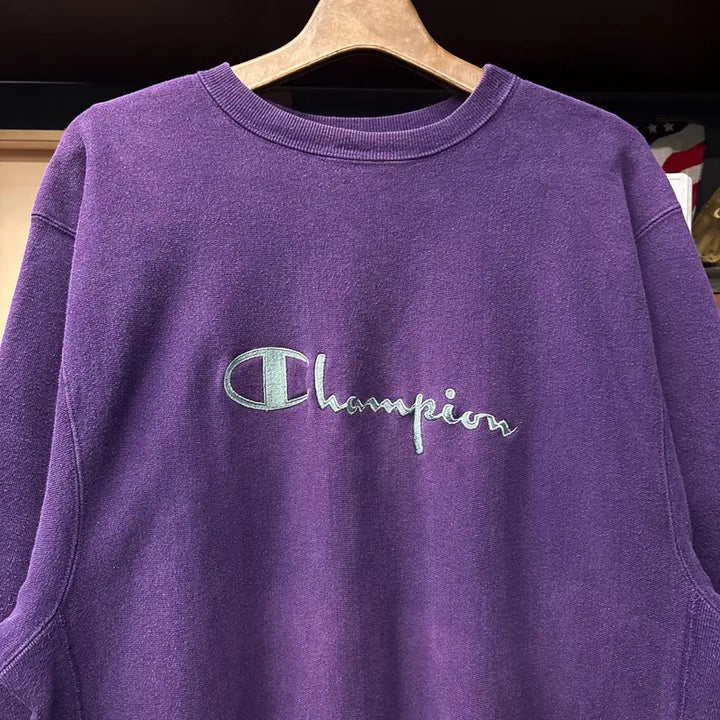 [SOLD OUT] 90s 챔피온 리버스위브 엠브로이드 로고 크루넥 스웻셔츠 N1222