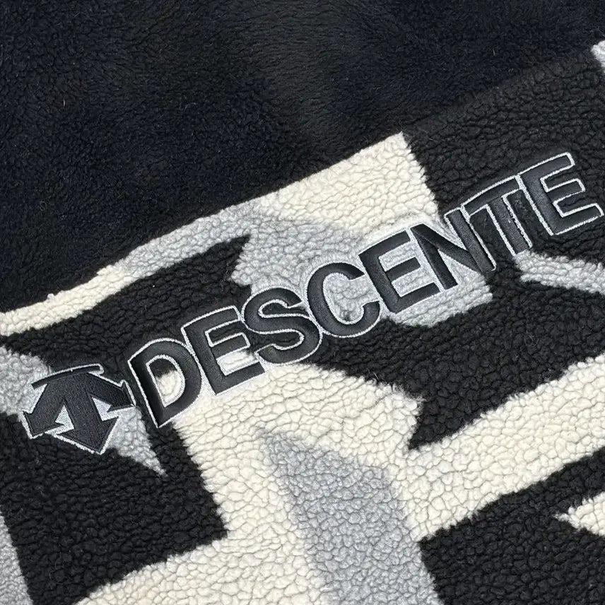 [BUNJANG] Descente Fleece Jacket (95 Size) / 데상트 95사이즈 플리스 자켓
