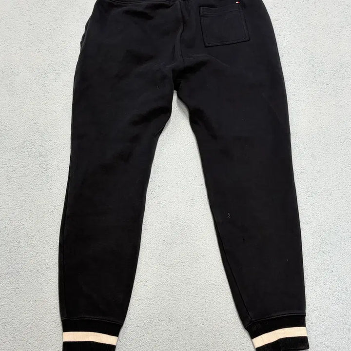 [BUNJANG] Tommy Hilfiger 30 Jogger Pants / 타미힐피거 30사이즈 조거팬츠