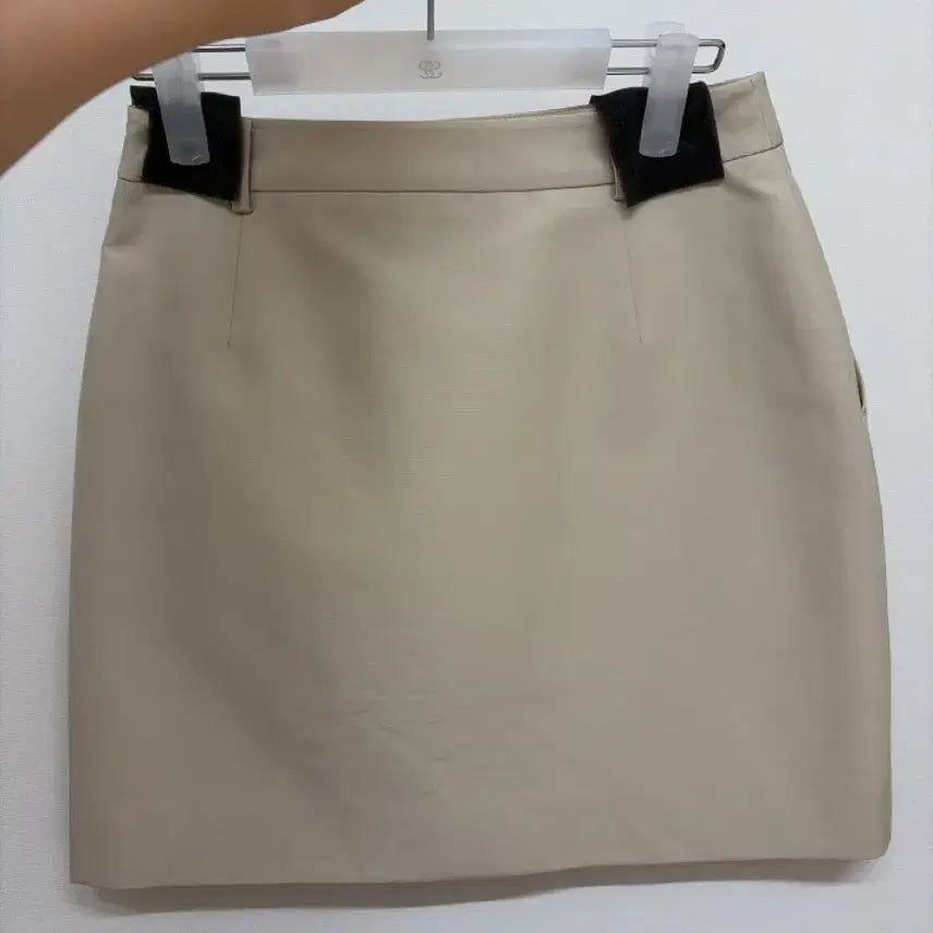 [SOLD OUT] 시에 sie 드레 미니 스커트 24SS 베이지