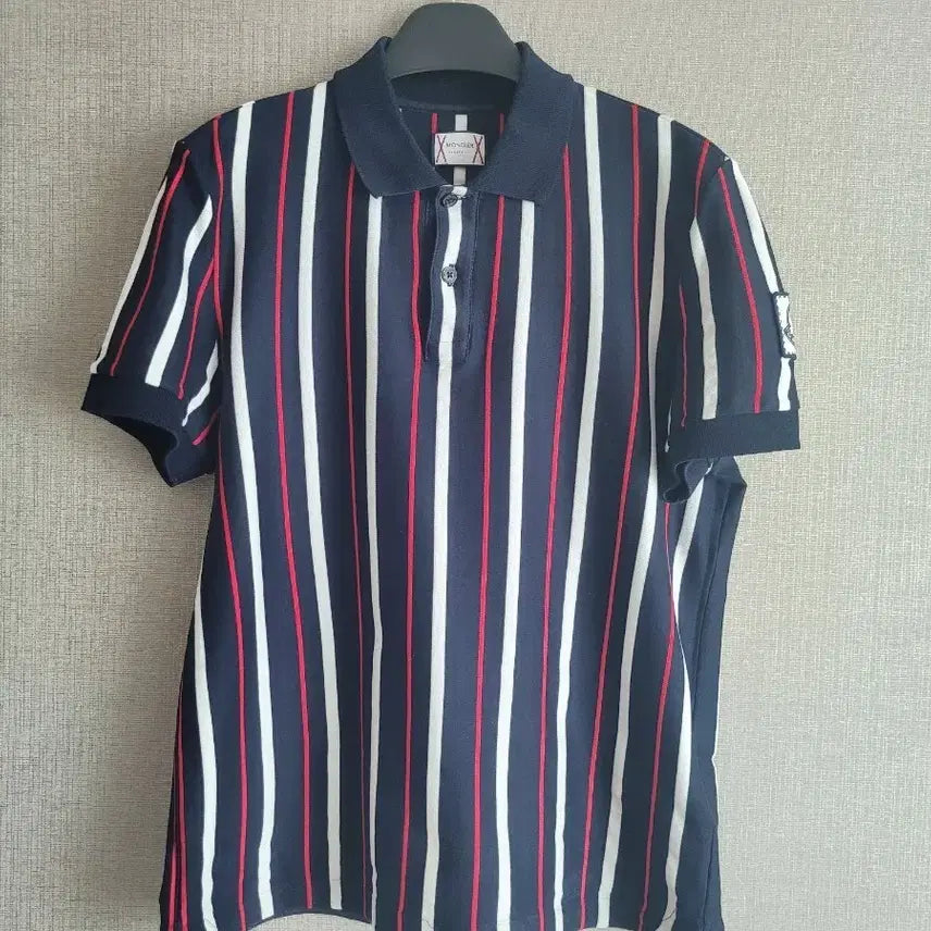 [BUNJANG] Moncler Striped Short Sleeve Polo Shirt / 정품 몽클레어 스트라이프 반팔 폴로티