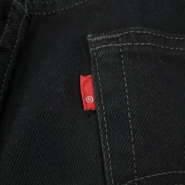 [SOLD OUT] 리바이스 501 스트레이트 블랙진 M20075
