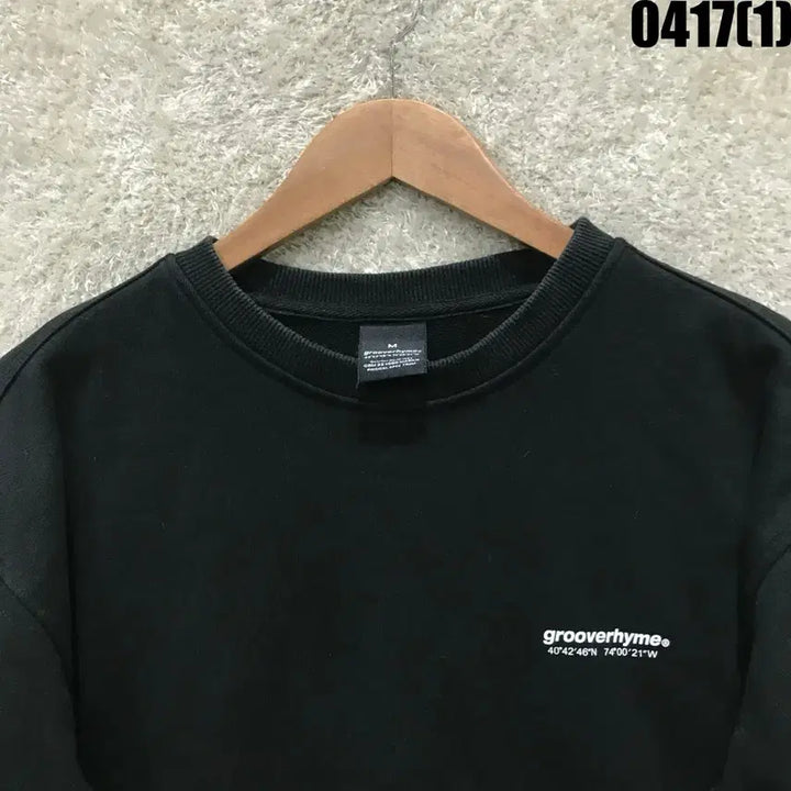 [SOLD OUT] Grooverhyme 블랙 맨투맨 티셔츠 m