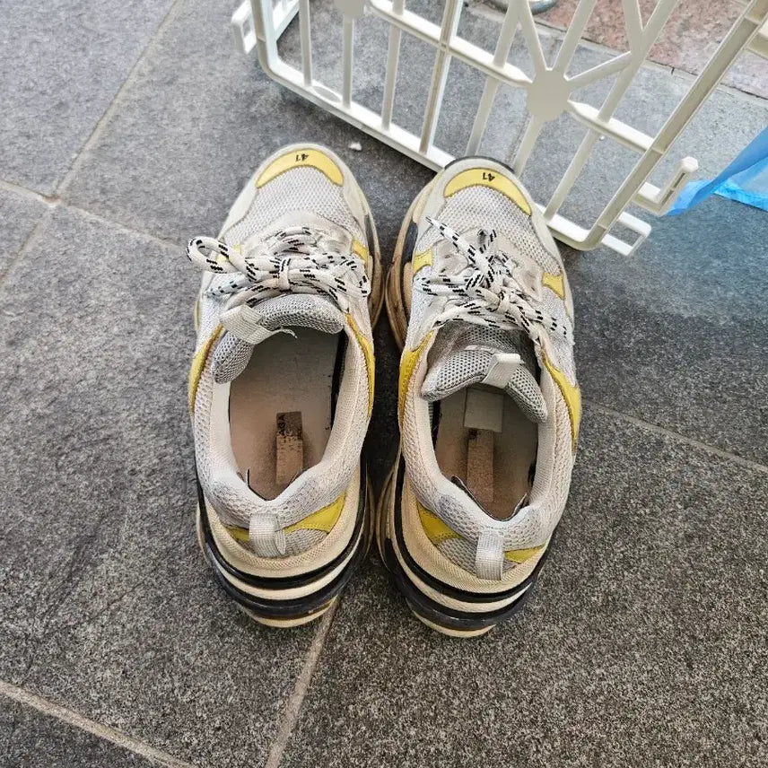 [SOLD OUT] 정품) 발렌시아가 도버스트릿 41