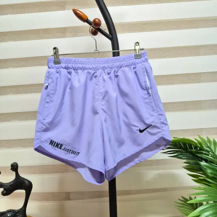 [SOLD OUT] 나이키 드라이핏  퍼플 반바지L