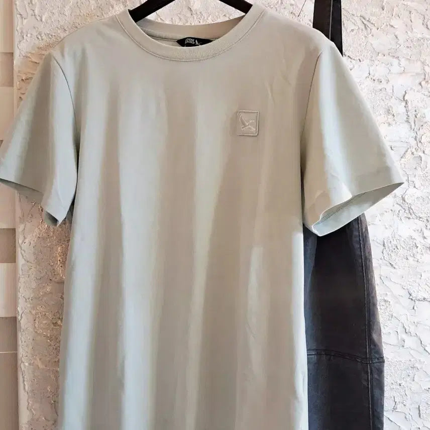 [SOLD OUT] 2종셋업(M) NIKE 드라이핏 태크팩 홀터넥원피스/디바우어 반팔티세트