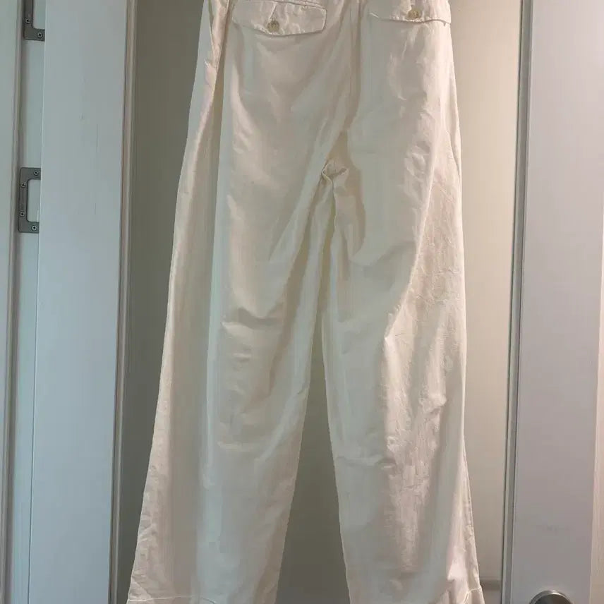 [SOLD OUT] GROVE 그로브스토어 화이트 와이드 팬츠 s