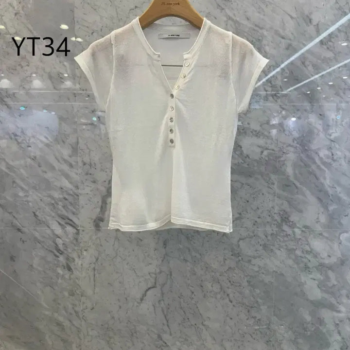 [SOLD OUT] js뉴욕스타일신상(당일발송)캡소매 단추 브이 반팔티