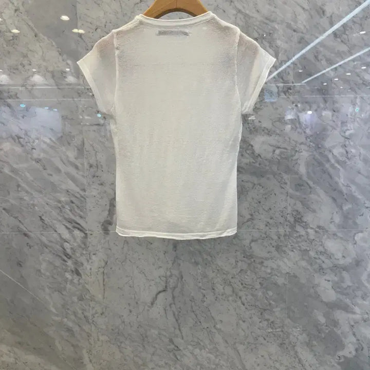 [SOLD OUT] js뉴욕스타일신상(당일발송)캡소매 단추 브이 반팔티