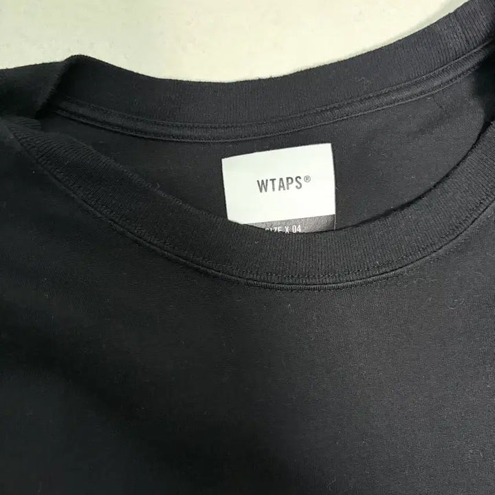 [BUNJANG] Doubletaps 04 Long Sleeve T-shirt / 더블텝스 긴팔 티셔츠 04