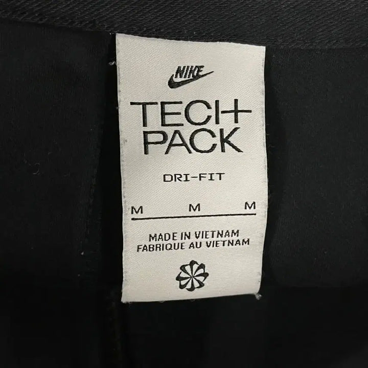 [BUNJANG] Nike Tech Pack Black Sports Zip-Up Jacket / [정품/M] 나이키 테크팩 블랙 스포츠 집업 자켓