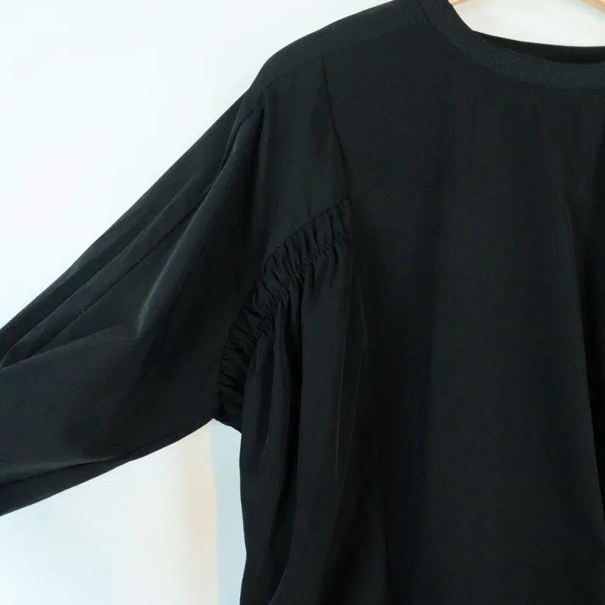[BUNJANG] Black Crop Blouse - FREE Oversized Short Sleeve Shirt / 블랙 크롭 블라우스 FREE 오버핏 반팔 셔츠 시크룩