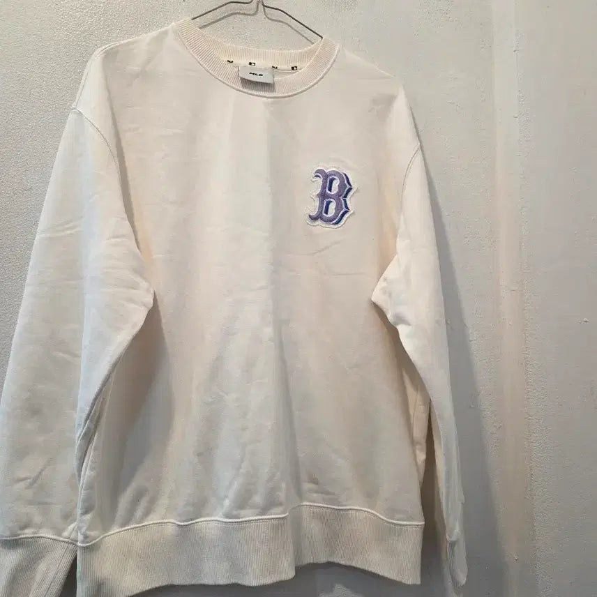[BUNJANG] MLB Boston Ivory Sweatshirt / MLB 보스턴 아이보리 맨투맨 티셔츠