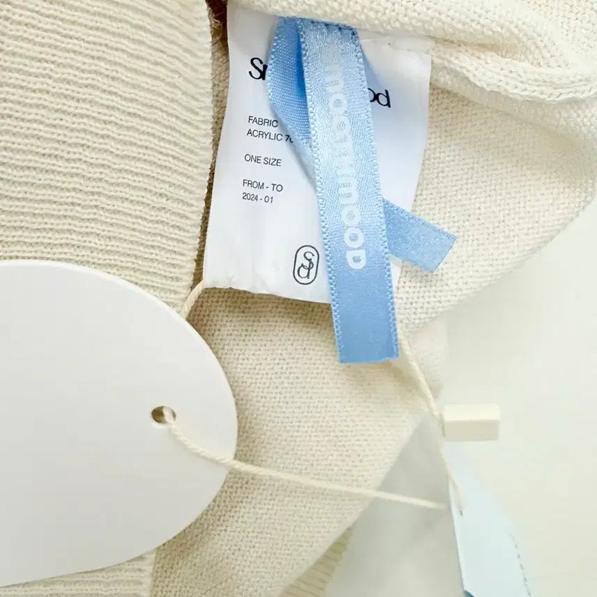 [BUNJANG] Smoothmood Turtleneck Vest / 새상품 스무스무드 터틀넥 베스트