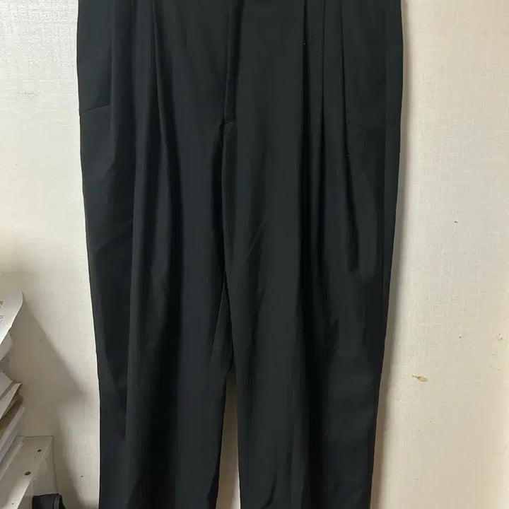 [BUNJANG] Zucaspace Black Two-Tuck Wide Slacks / 주카스페이스 블랙 투턱 와이드 슬랙스 48